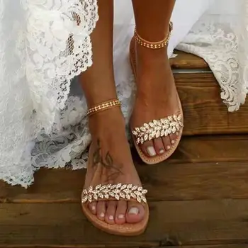 Летние сандалии на плоской подошве, женская обувь в богемном стиле, повседневные пляжные свадебные сандалии 2022 года, туфли с открытым носком, украшенные стразами Большого размера