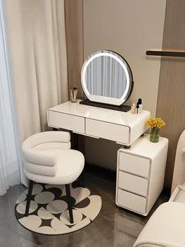 Небольшая гардеробная спальня 60 см, современный минимализм 2023, новый кремовый стиль, главная спальня, шкаф-купе, встроенный туалетный столик